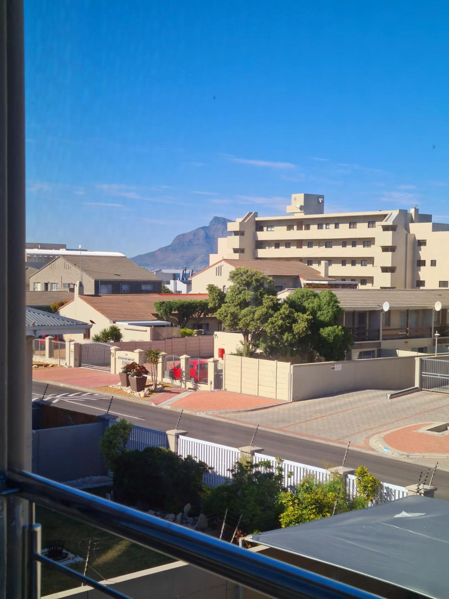 Caline Vip Apartments, Beach Close Bloubergstrand Quarto foto